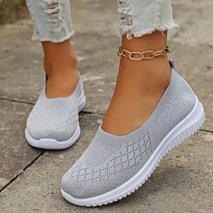 Estella™ Women&